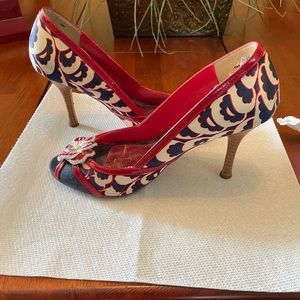 Beverly Feldman Red white & blue fabulous Memorial Day or July 4th shoes.